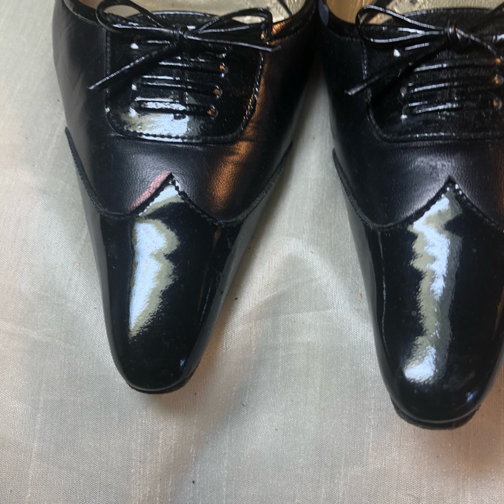 Shoes - Picture 2 of 7